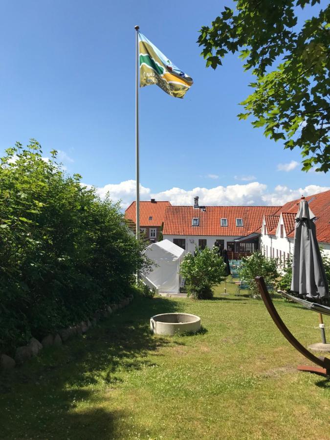 Ibsens Gaard Hotel Ebeltoft Buitenkant foto