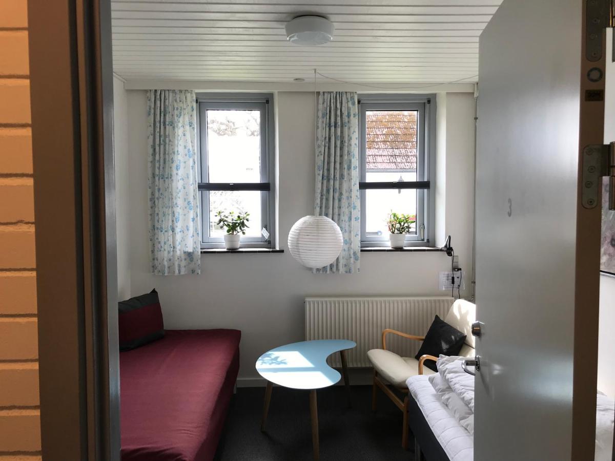 Ibsens Gaard Hotel Ebeltoft Buitenkant foto