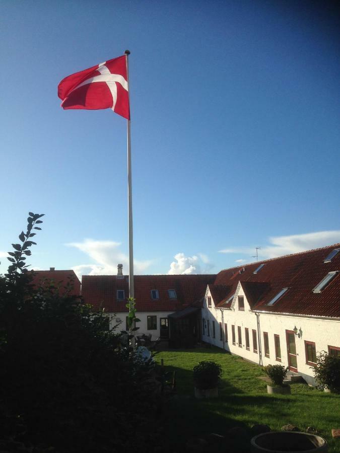 Ibsens Gaard Hotel Ebeltoft Buitenkant foto